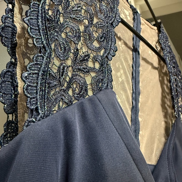 Xscape Navy Blue Lace Maxi Dress - Picture 4 of 4